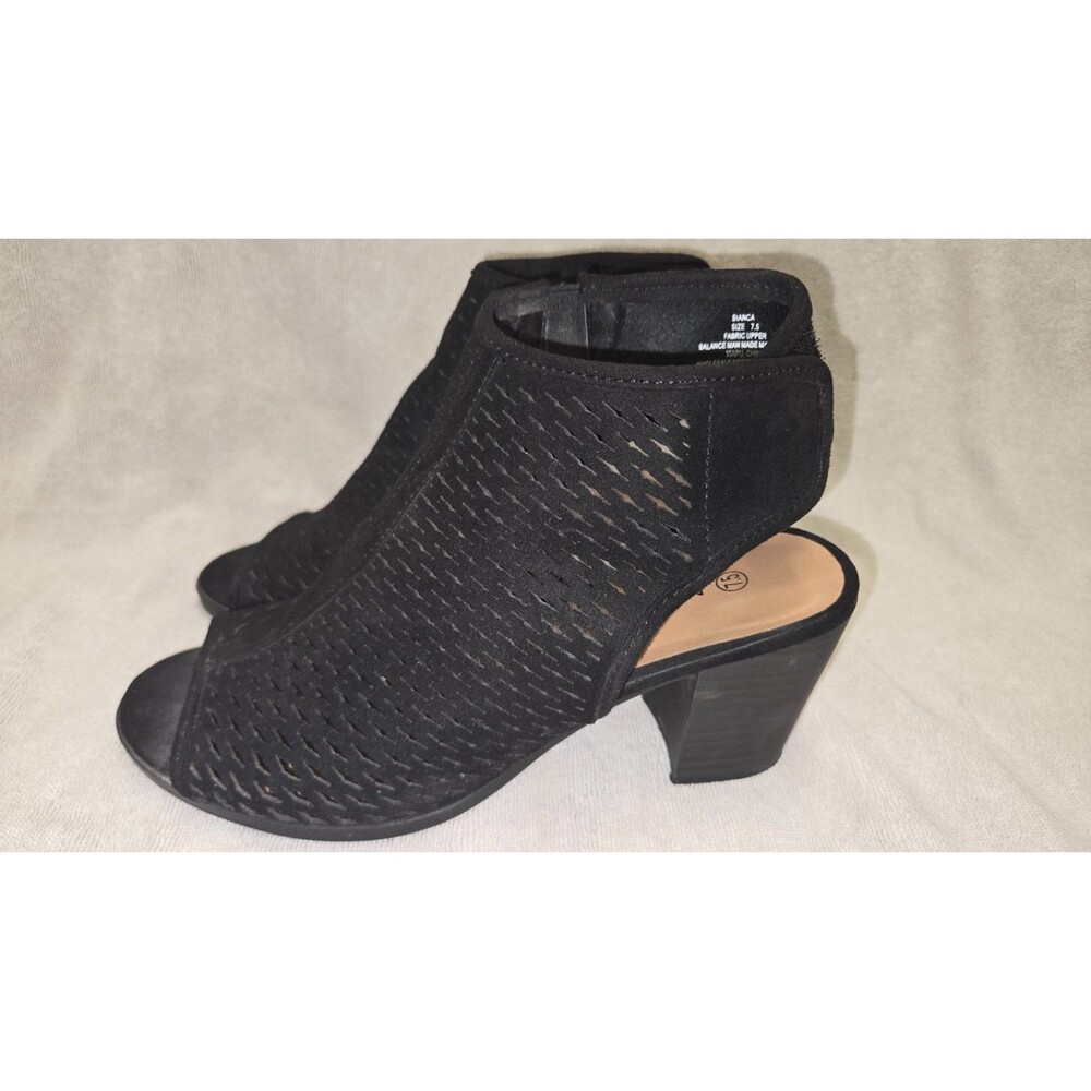 Massini Womens Black Peep-Toe Ankle Booties Size 7.5 EUC